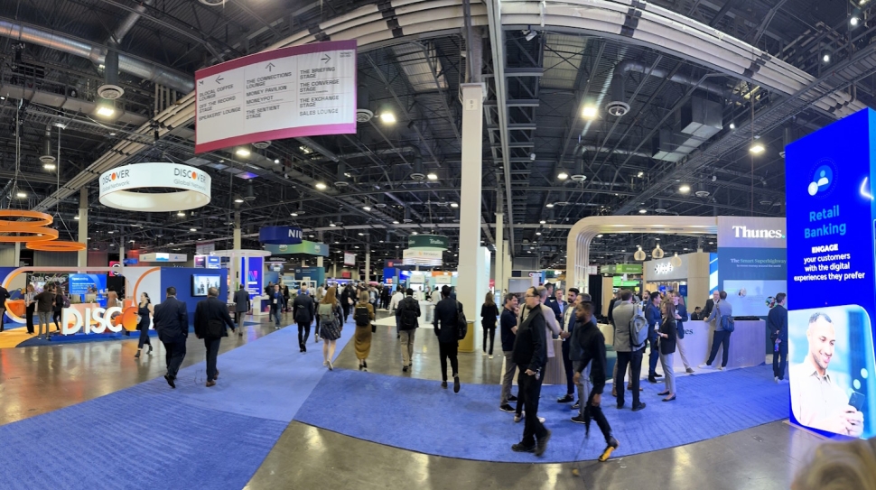 Money2020Pano